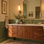 Retro Green Bathroom Ideas: Vintage Tile, Color Combos & Funky Wallpaper